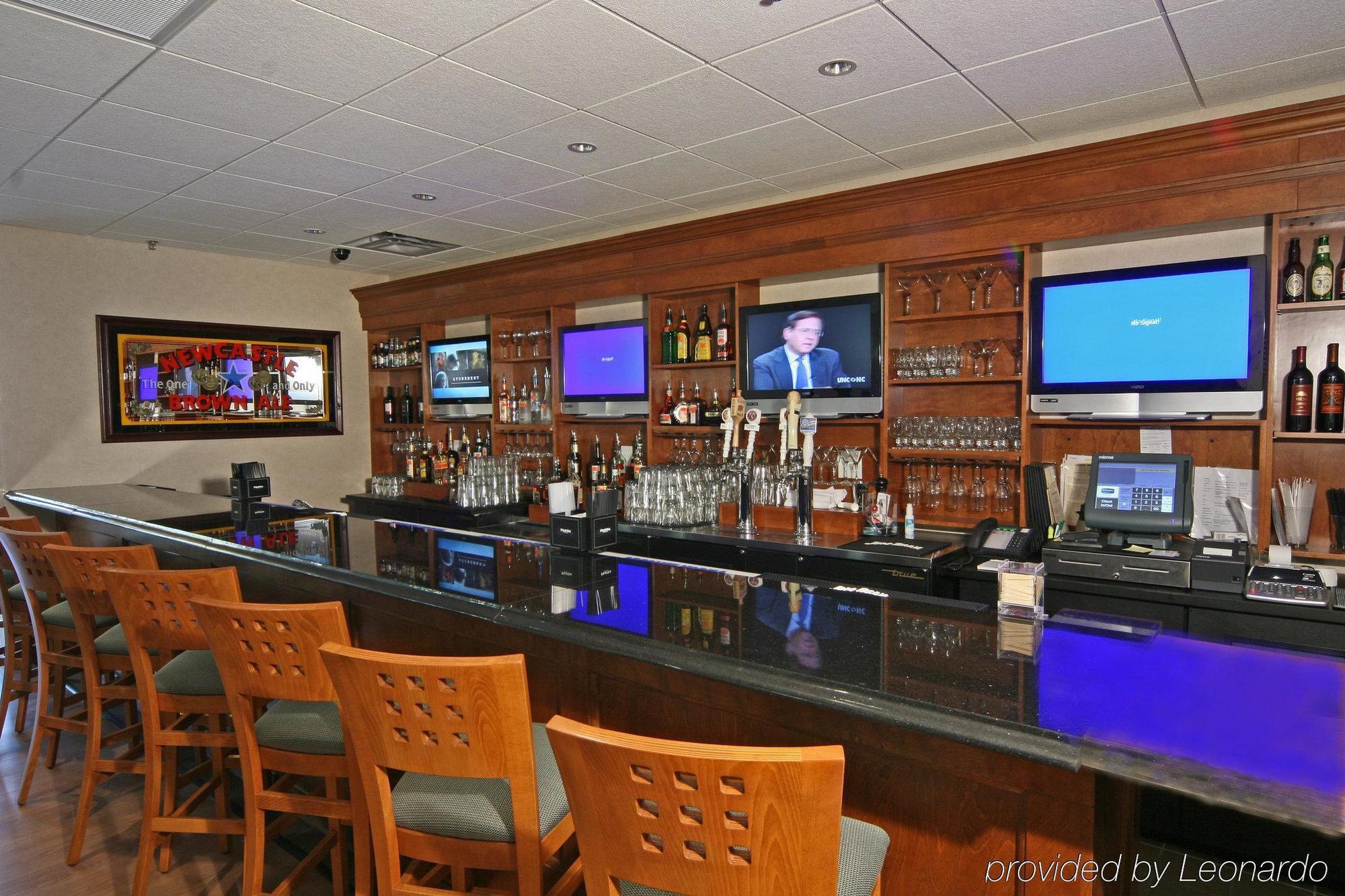 Holiday Inn Express & Suites Asheville Downtown By Ihg Restoran fotoğraf