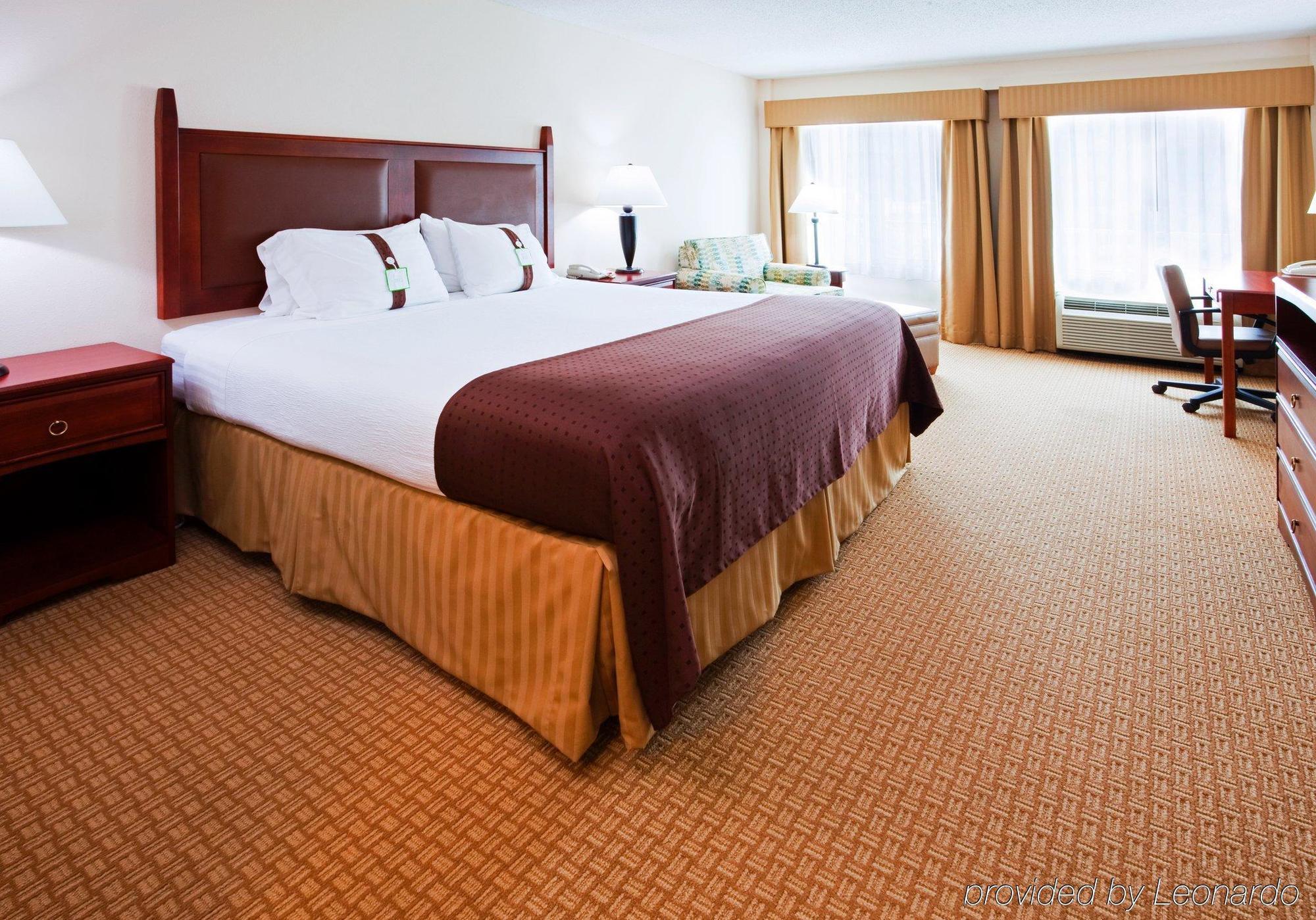 Holiday Inn Express & Suites Asheville Downtown By Ihg Oda fotoğraf